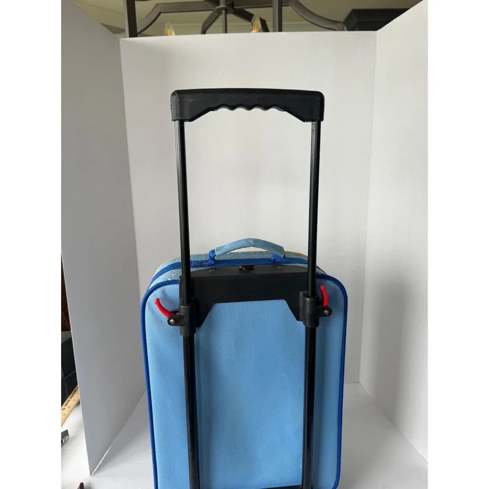 Clifford The Big Red Dog Vintage Rolling Suitcase Blue Scholastic‎ Kids Luggage